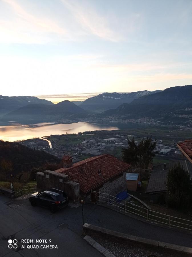 Casa Delle Api Apartamento Pisogne Exterior foto