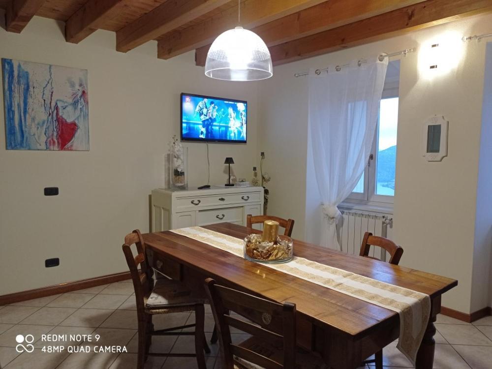 Casa Delle Api Apartamento Pisogne Exterior foto